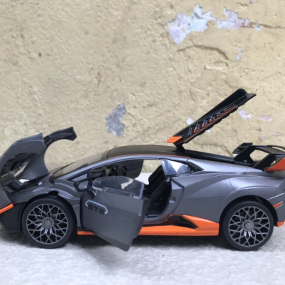 Mô hình xe Lamborghini Rambo Huracan STO tỷ lệ 1:32