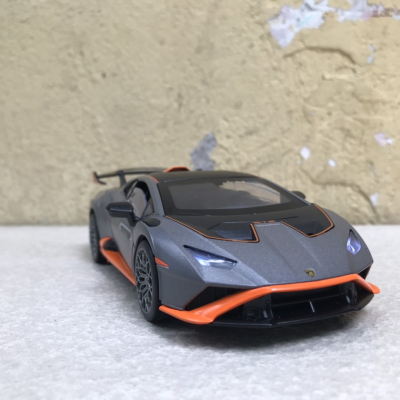 Mô hình xe Lamborghini Rambo Huracan STO tỷ lệ 1:32