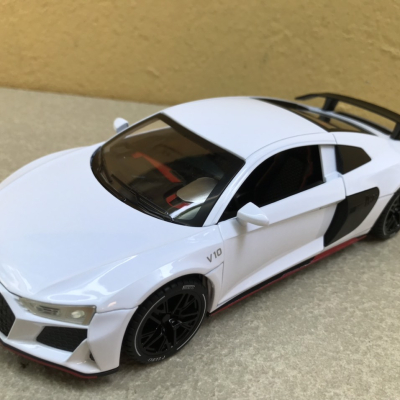 Mô hình xe ô tô  AUDI R8-V10 Plus tỷ lệ 1:24