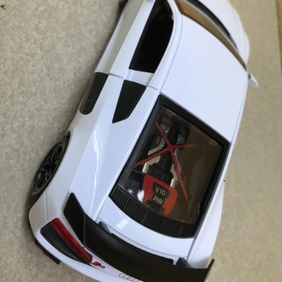Mô hình xe ô tô  AUDI R8-V10 Plus tỷ lệ 1:24