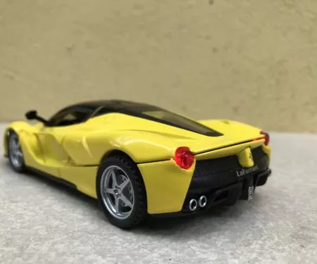 ​Mô hình xe ô tô Ferrari LA Ferrari  tỷ lệ 1:32