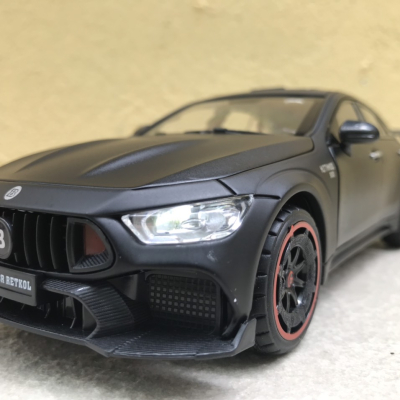 Mô hình xe ô tô Mercedes- AMG ROCKET 900  tỷ lệ 1:24