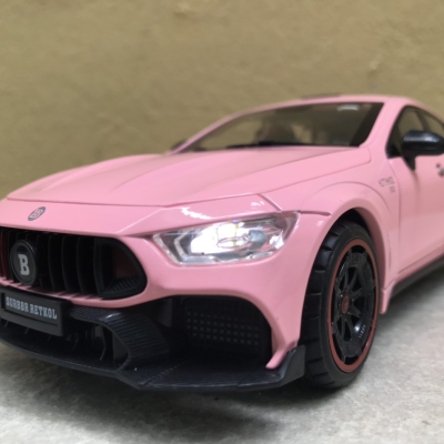 Mô hình xe ô tô Mercedes- AMG ROCKET 900  tỷ lệ 1:24
