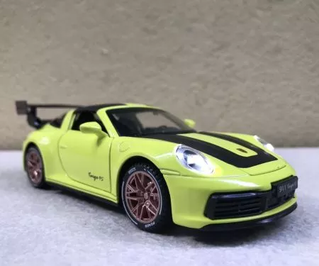 ​Mô hình xe ô tô Porsche 911 targa 4s tỷ lệ 1:32