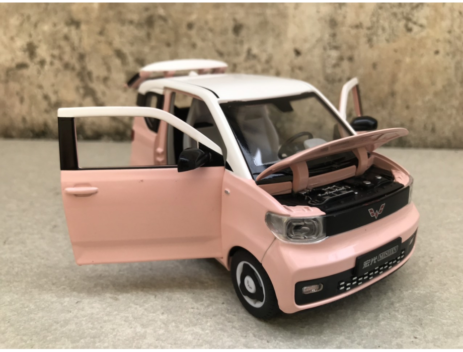 Mô hình xe Ô tô điện Wuling Hongquang MiniEV tỷ lệ 1:24 Mô hình xe Ô tô điện Wuling Hongquang MiniEV tỷ lệ 1:24