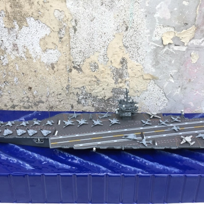 Mô hình quân sự Tàu Sân bay ENTERPRISE CVN-65 tỷ lệ 1:700