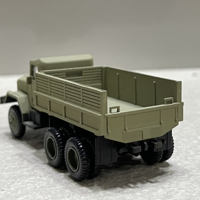 ​Mô hình quân sự xe Tải M35 Nhựa - Sơn Camo tỷ lệ  1:72