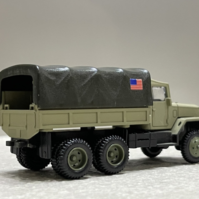 ​Mô hình quân sự xe Tải M35 Nhựa - Sơn Camo tỷ lệ  1:72