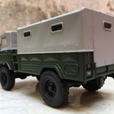 Mô hình tĩnh quân sự xe GAZ 62  tỷ lệ 1:43