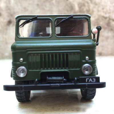 Mô hình tĩnh quân sự xe GAZ 62  tỷ lệ 1:43