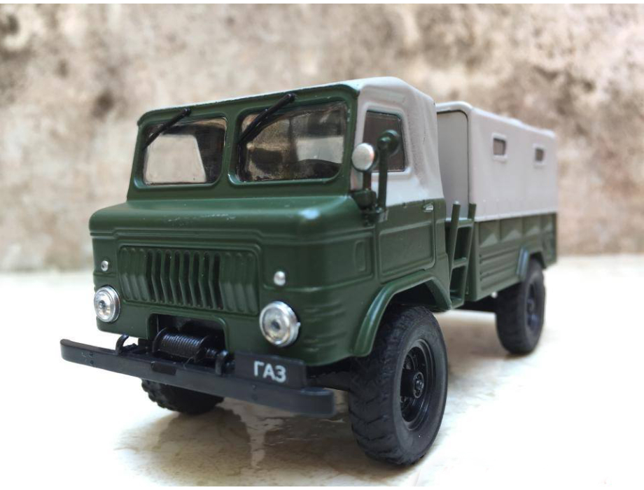 Mô hình tĩnh quân sự xe GAZ 62 tỷ lệ 1:43 Mô hình tĩnh quân sự xe GAZ 62 tỷ lệ 1:43