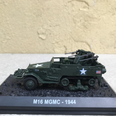 Mô hình xe bọc thép M16 MGMC 1944  tỷ lệ 1:72
