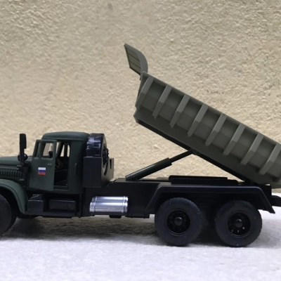 Mô hình xe Quân đội Gaz 3308 tải ben tỷ lệ 1:36