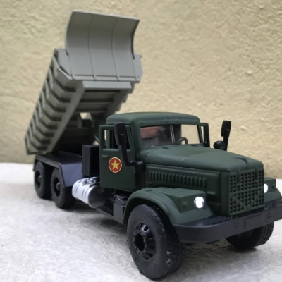 Mô hình xe Quân đội Gaz 3308 tải ben tỷ lệ 1:36