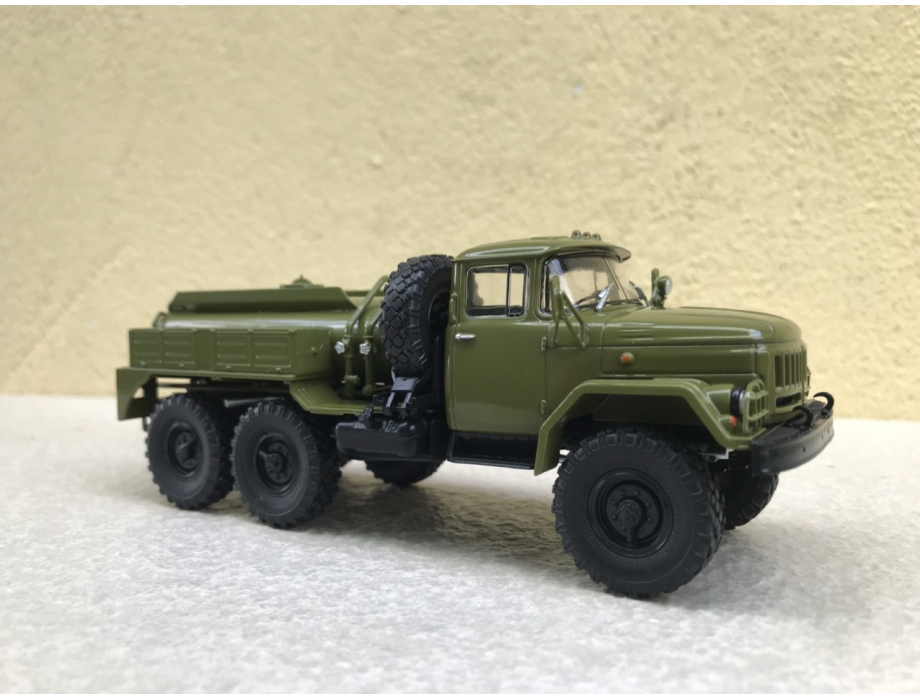 Mô hình xe Quân sự ARS-14 ZIL-131 tỷ lệ 1:43 Mô hình xe Quân sự ARS-14 ZIL-131 tỷ lệ 1:43