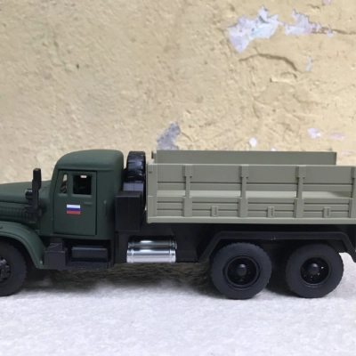 Mô hình xe Quân sự Gaz 3308 Thùng mui tỷ lệ 1:36