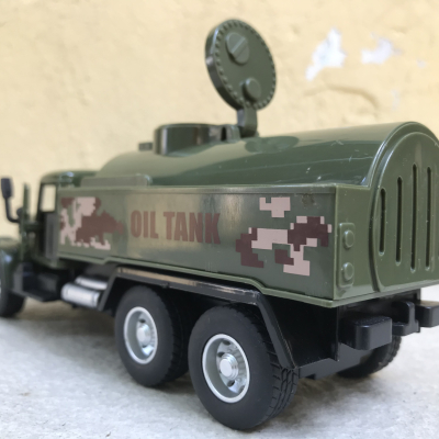 Mô hình xe Quân sự QĐND-VN Ural Xăng dầu  tỷ lệ 1:36