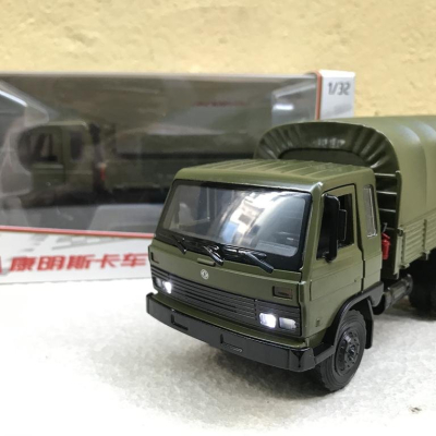 Mô hình xe Quân sự Tải HoWo 4X4  tỷ lệ 1:24
