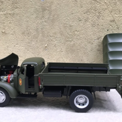 Mô hình xe Quân sự Tải Zil 150 (CA-10) tỷ lệ 1:32