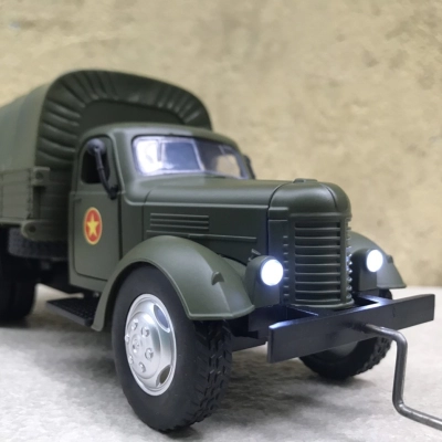 Mô hình xe Quân sự Tải Zil 150 (CA-10) tỷ lệ 1:32
