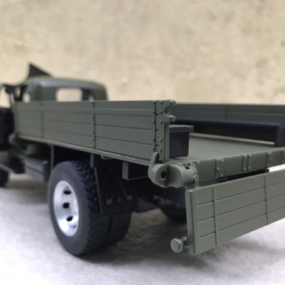Mô hình xe Quân sự Tải Zil 150 (CA-10) tỷ lệ 1:32