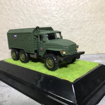Mô hình xe quân sự Ural 4320 rada tỷ lệ 1:72