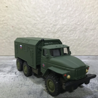 Mô hình xe quân sự Ural 4320 rada tỷ lệ 1:72