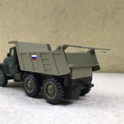 Mô hình xe quân sự Ural 4320 tải thùng  tỷ lệ 1:72