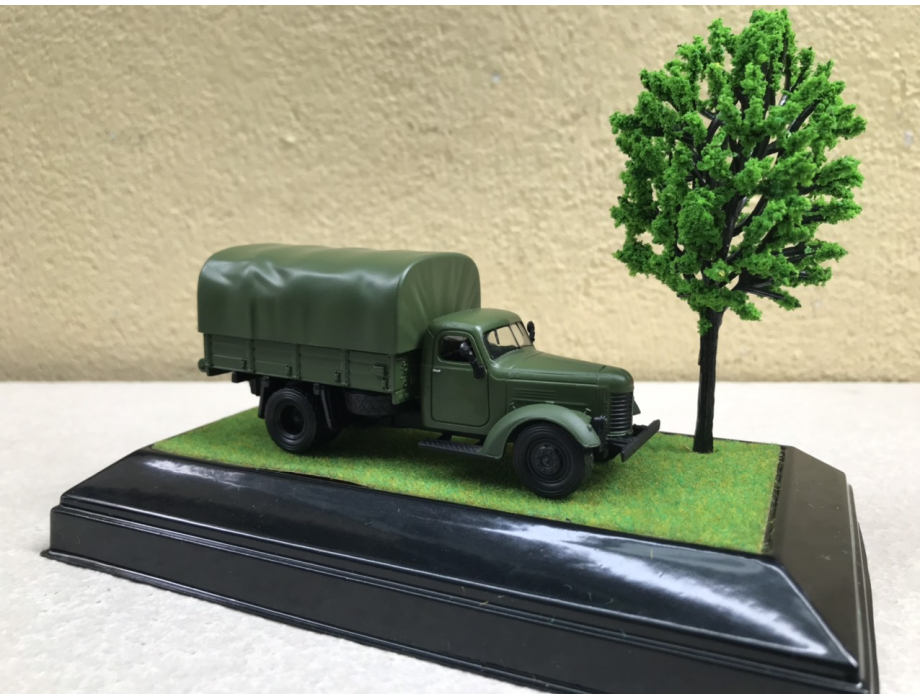 Mô hình xe quân sự và Đế, Cây cảnh trưng bày tỷ lệ 1:64 Mô hình xe quân sự và Đế, Cây cảnh trưng bày tỷ lệ 1:64