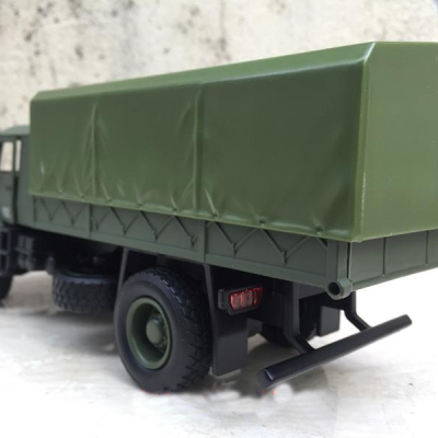 Mô hình xe tải Quân sự CrAZ 6322 mui bạt tỷ lệ 1:36