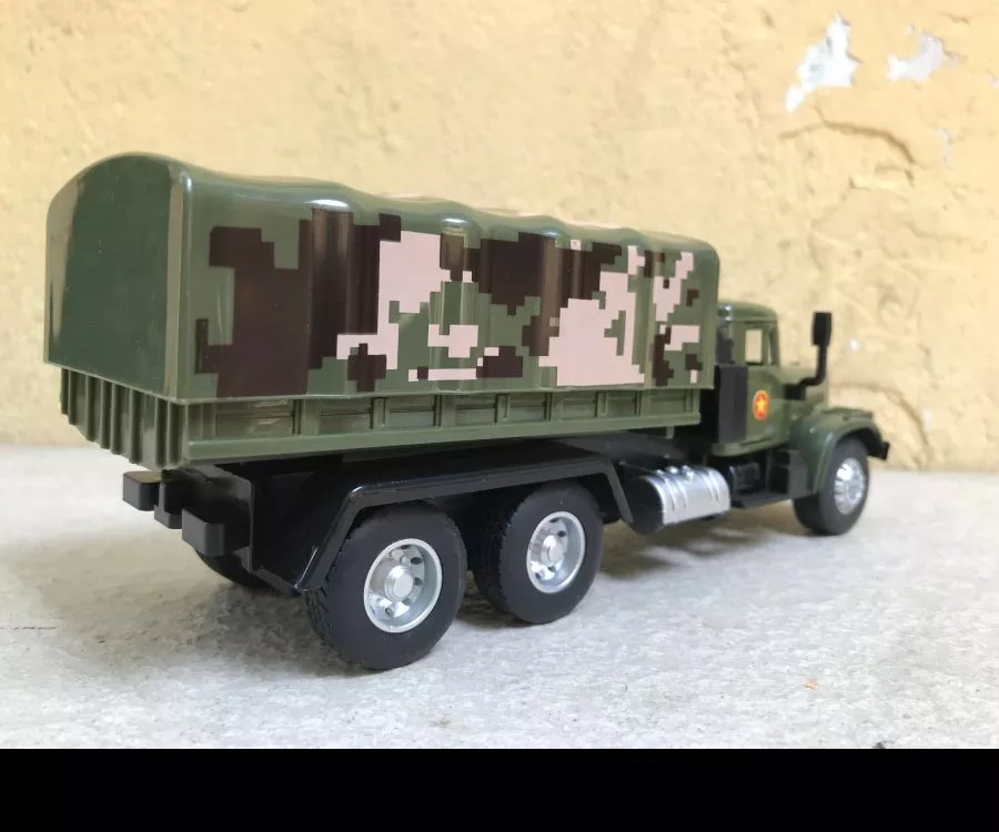 ​Mô hình xe tải Quân sự Ural 4320 tỷ lệ 1:36