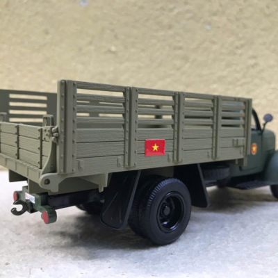 Mô hình xe Tải Trường Sơn QĐND VN tỷ lệ 1:36