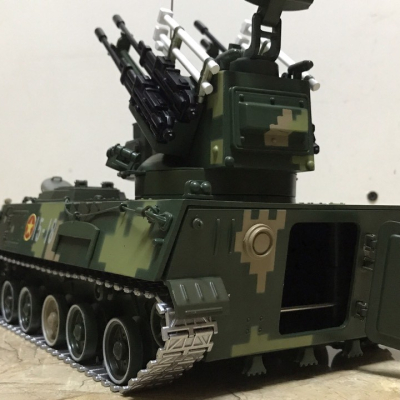 Mô hình Pháo tự hành bánh xích PGZ-95 tỷ lệ 1:22