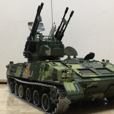 Mô hình Pháo tự hành bánh xích PGZ-95 tỷ lệ 1:22