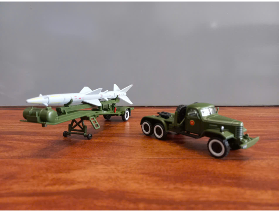 ​Mô hình Quân sự Tên lữa SA-75Đ SAM-2 (Việt Nam-1965)  tỷ lệ 1:64 