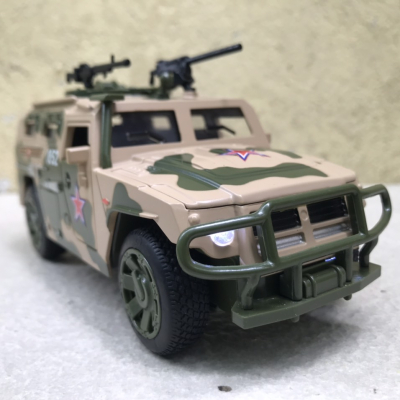Mô hình xe Bọc thép GAZ Tiger M tỷ lệ 1:32