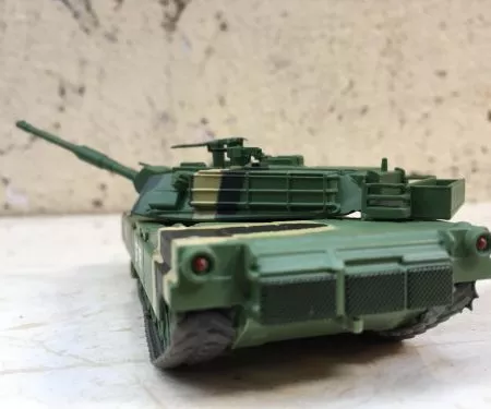 ​Mô hình Quân sự xe TANK M1A1 HA tỷ lệ 1:72
