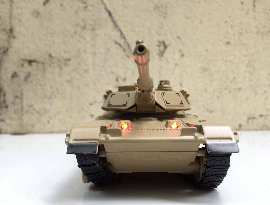 Mô hình quân sự xe TANK M1A2 tỷ lệ 1:43 Mô hình quân sự xe TANK M1A2 tỷ lệ 1:43