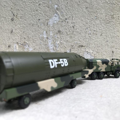 Mô hình Tên lửa đạn đảo liên lục địa DF-5B tỷ lệ 1:100