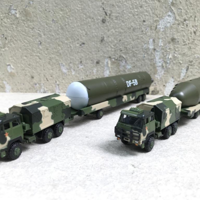 Mô hình Tên lửa đạn đảo liên lục địa DF-5B tỷ lệ 1:100