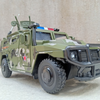 Mô hình xe Quân sự Bọc thép TIGER M  tỷ lệ 1:24