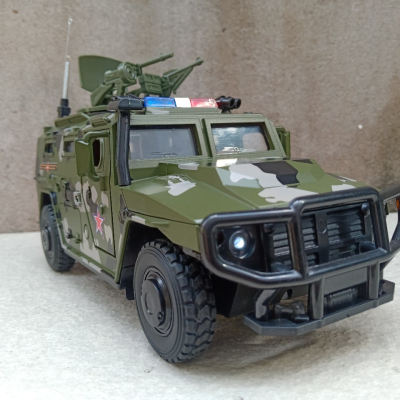 Mô hình xe Quân sự Bọc thép TIGER M  tỷ lệ 1:24