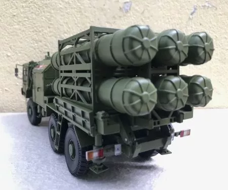 ​Mô hình xe quân sự hệ thống phòng thủ Bal E Nga tỷ lệ 1:30