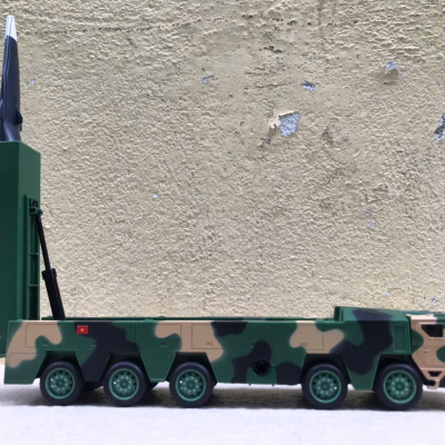 Mô hình xe Quân sự Hệ thống tên lữa DF-17 tỷ lệ 1:36
