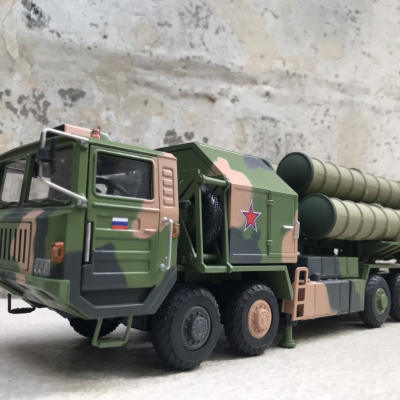 Mô hình xe quân sự Tổ hợp phòng không S-400 Triumf  tỷ lệ 1:30