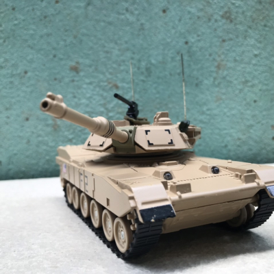 Mô hình xe Tank Mỹ Abrams M1A2  tỷ lệ 1:43