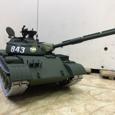 ​Mô hình xe Tank T-54B 843 Việt Nam tỷ lệ 1:28