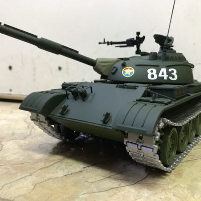 ​Mô hình xe Tank T-54B 843 Việt Nam tỷ lệ 1:28