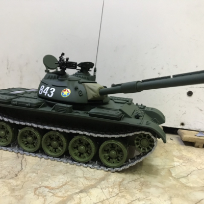 ​Mô hình xe Tank T-54B 843 Việt Nam tỷ lệ 1:28