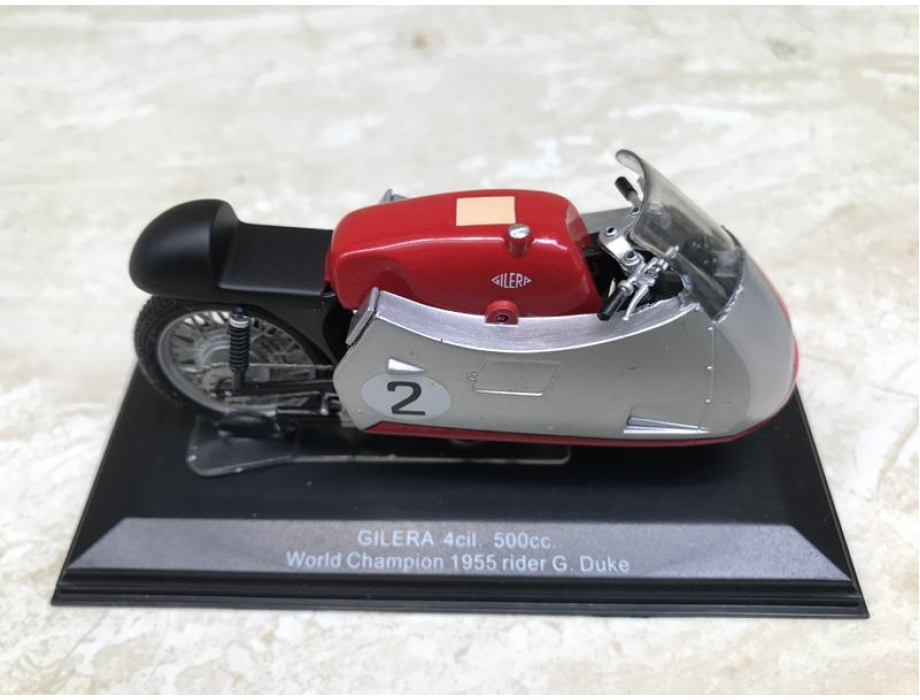 Mô hình xe mô tô cổ GILERA 4cil. 500cc tỷ lệ 1:22